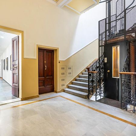 San Marco White Appartamento Luxury Con Garage Su Richiesta フィレンツェ エクステリア 写真