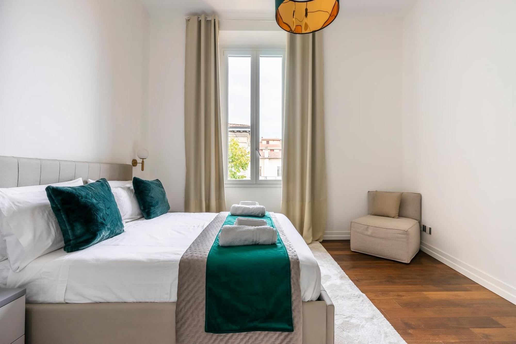 San Marco White Appartamento Luxury Con Garage Su Richiesta フィレンツェ エクステリア 写真